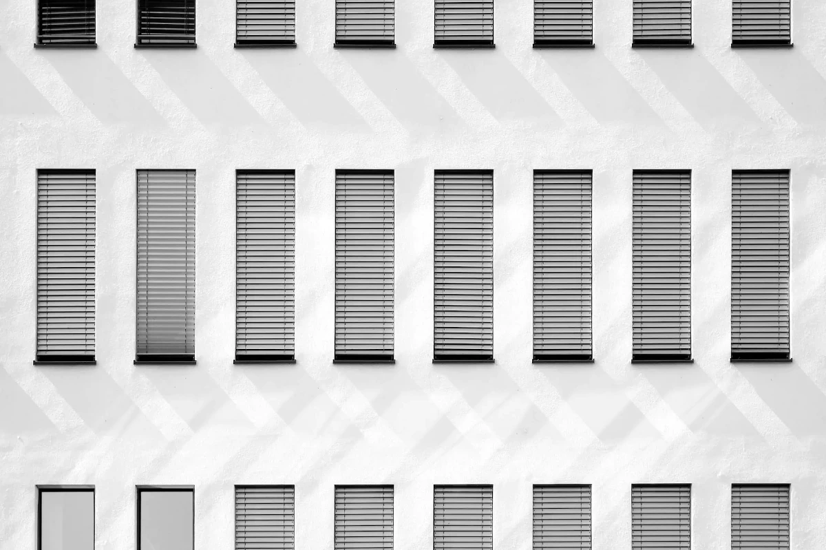 Ventanas de un edificio en Nรบremberg, Alemania